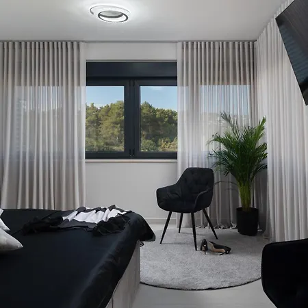 فيلة Luxury Penthouse Nubu *