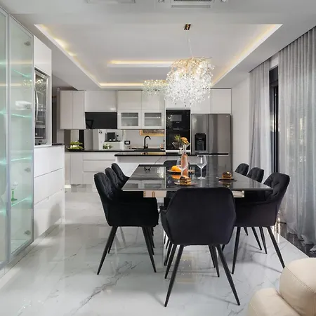 Luxury Penthouse Nubu زادار