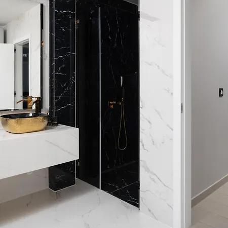 Luxury Penthouse Nubu فيلة