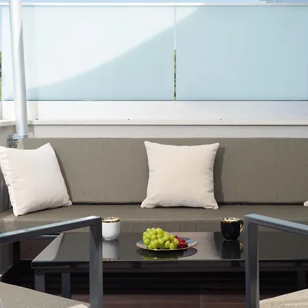 Luxury Penthouse Nubu فيلة زادار