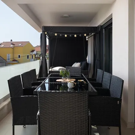 Luxury Penthouse Nubu فيلة